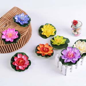 1pcs 10-30 cm Real Touch Artificial Lotus Skum Blommor Vit Vatten Lily Floating Pool Växter för Bröllop Garden Eva Dekoration