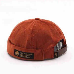 Nyaste ankomst 6 färger Unisex Brimless Cap Corduroy Docker Beanie Hat Rolled Cuff Retro Skullcap för män Kvinnor Y21111