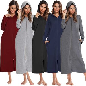 Höst Kvinnors Pajamas Zipper Sleepwear Coat With Pocket Hood Modal Solid Långärmad Nattklänning Robe Hem Nattkläder Kvinnor 210924