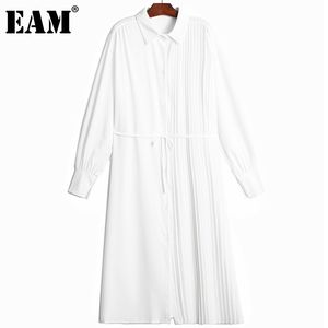 [EAM] Kobiety Biały Wielki Rozmiar Asymetryczna Plisowana Koszula Sukienka Lapel Z Długim Rękawem Luźna Moda Wiosna Jesień 1DD823400 210512