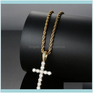 Halsband hängar smycken Hop Cross Pendant Copper Micro Pave With Zircon Stone Halsbandsmycken för män och kvinnor CN020 -kedjor släpper D