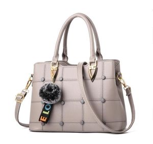 HBP Borse da donna Borse da donna Borsa a tracolla in pelle Borsa a tracolla Totes Colore grigio