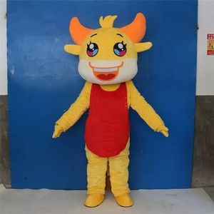 2021 Halloween Yellow Cattle Mascot Costume High quality Cartoon Cow Anime theme character Adults Size Christmas Carnival Birthday Party Outdoor Outfit
