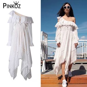 Wiosna Kobiety Biały Z Długim Rękaw One Ramię Koronki Ruffles Hafty Dress Eleganckie Asymetryczne Sukienki Runway Vestidos 210421