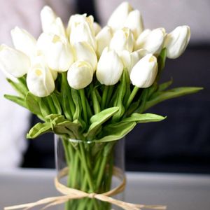 10Pcs Tulip Artificial Flower White PU Real Touch for Home Decoration Fake Tulips Latex Flowers Bouquet Wedding Garden Decor 210317