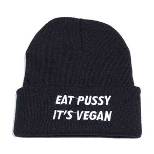 Jeść cipki Jego wegańskie litery Haft Kobiety Beanie Casual Bawełniany Hipster Śmieszne Ciepłe Zimowe Dzianiny Kapelusz Unisex Cartoon Ski Cap Y21111