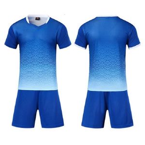 2021カスタムサッカージャージセット滑らかなロイヤルブルーフットボール汗吸収と通気性の子供のトレーニングスーツジャージ22