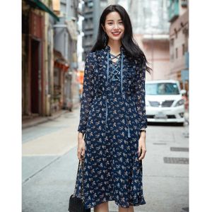 セクシーな女性花プリントBOHOビーチシフォンドレスレースアップネック長袖花ファッション女性服サマードレス210608