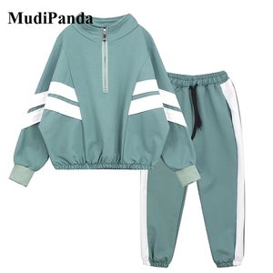 MUDIPANDA Çocuklar Spor Giysileri Sonbahar Kız Giyim Eşofman Çocuk Çizgili Ceket + Pantolon 2 adet Genç Erkek Kostüm 211025