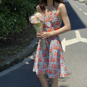 HXJJP Sleeveless Summer Dress Korean Womens Wear Flower Printing V-neck Spaghetti Strap Holiday Knee-length 210607