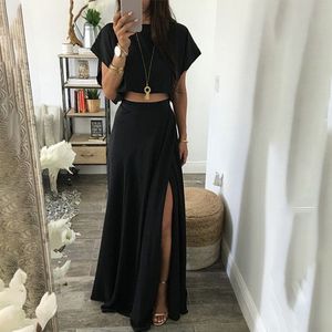 Kvinnor satt med Maxi Skirt Black Split Ladies Suit Crop Tshirt Kortärmad och Hög midja Kjolar Sommar Loose Casual Fashion 210518