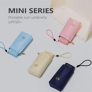 Sprzedaż 14 CM Mini Parasol Deszcz Kobiety Sześć Składany Kieszonkowy Słońce Podróży Mały Przenośny Parasol UPF50 + Anti UV Kolorowe 210721
