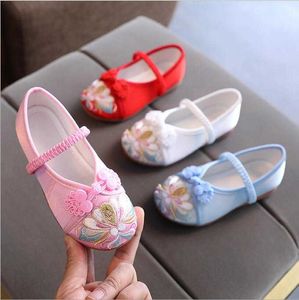 Çin Antiquity Stil Kızlar Ayakkabı Işlemeli Hanfu Ayakkabı Kawaii Çocuklar Lolita Elbise Ayakkabı Karnaval Festivali Rahat Tek Flats H0917