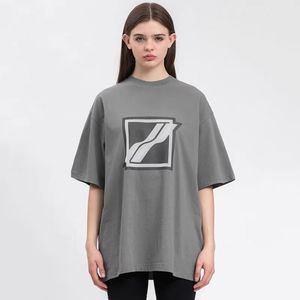 21SS Korea Square Big Logo Präglat tryck T shirt Fashion Mens Skateboard Tshirts Kvinnor Kläder Casual Cotton Tee