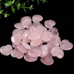20 * 20 * 6mm Estátua de coração pedra natural decoração esculpida decoração rosa de quartzo mão polida cura cristal reiki bullet quarto de presente ornamento