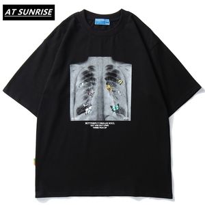 Män Hip Hop T Shirt Butterfly Bild Retro T-shirt Streetwear Harajuku High Street Tshirt Oversized Summer Black Whitetops 210706
