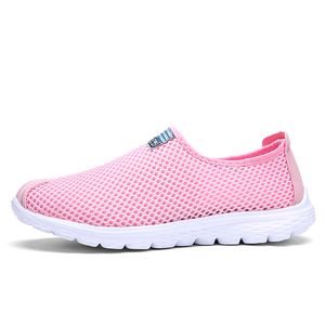 Najnowsze przybycie Mesh Oddychające Buty do biegania Casual Moda męska Damskie Sneakers Sports Trenerzy Spring and Summer Style 2021