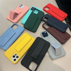 Wristband Design ShockoProof Fodral All-Inclusive Anti-Drop Fold Holder Mobiltelefon Tillbaka Skydd för iPhone 11 12 13 Pro Max XS X XR 8 7 PLUS