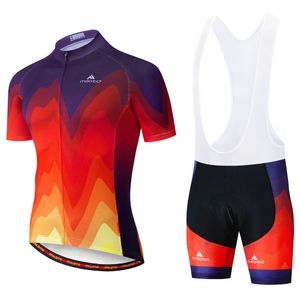 2024 Miloto Summer Cycling Jersey Set Breattable Team Racing Sport Bicycle Sats Mens Korta cykelkläder M085