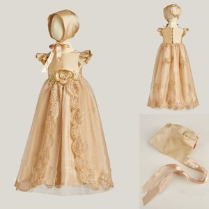 Erstkommunionkleider Kurzarm Taufkleid für Baby 3D-Blumen Spitze applizierte Perlen Taufkleid mit Haube