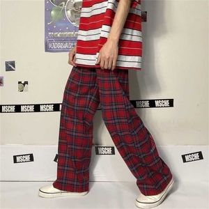 Houzhou hajuku röd plaid byxa gotiska streetwear kontrollerade byxor koreanska mode överdimma breda ben sweatpants 211124