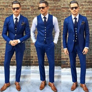 Abito da smoking da sposa a tre pezzi blu bello 2021 Giacca da uomo aderente in raso slim Pantalone e gilet Bussiness Outdoor Summer groom wear traje de novio