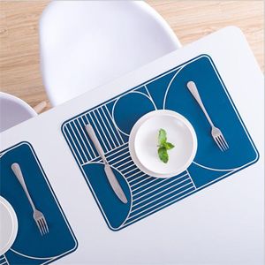 4PC / PLOT Enkel Silikon Mat Coaster Vattentät Placemat Table Anti-Slip Plate Ware Placemats SPA Gratis för 210423