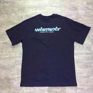 Vetements T Shirt Uomo Donna Manica corta Big Tag Hip Hop Allentato Casual Ricamo Vetements Tees Nero Bianco T-shirt Top Tees 562