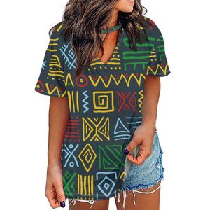 レディースTシャツビンテージ女性カジュアルVネックシャツ民族の飾りのシームレスパターンショーツトップスの女性のプラスサイズの半袖