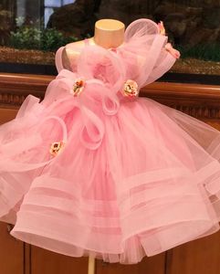 2021 Spitze Rosa Tutu Ballkleid Blumenmädchenkleider Mode Tüll Elegante Lilttle Kinder Geburtstag Pageant Hochzeitskleider ZJ01
