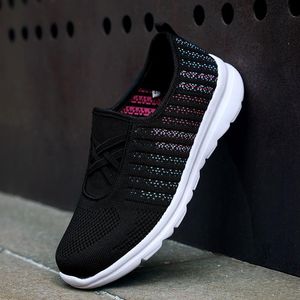 Top High Quality Women's Casual Fashion Running Skor Sneakers Blå Svart Grå Simple Daily Mesh Kvinna Trainers Utomhus Jogging Walking Storlek 36-40