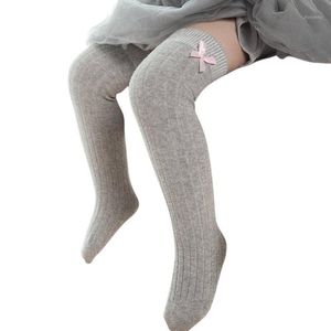 Footies Primavera Estate Ragazze Collant Bambini Fiocco per bambino Elastico in vita Cuciture a maglia Collant Calza di cotone