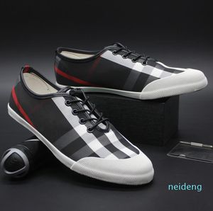 2021 Sapatos de lona preto e cáqui Homens mocassins preto lona couro palmilha masculina sapatos casuais masculinos 8989