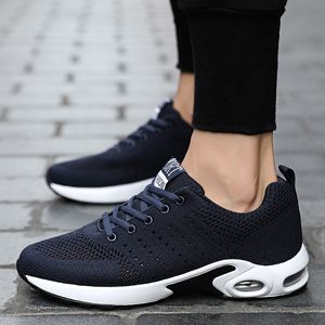 Mode män kvinna kudde löparskor andningsbar designer svart marinblå blå grå sneakers tränare sport storlek EUR 39-45 W-1713