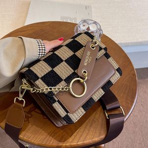 2022 New Womens Shoulder Bag Checkerboard Fashion Cross body Bag Hot Ladies Purse Handbag