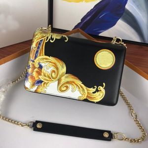 Chain Shoulder Bag Flap Luxury Handbag Purse Fashion Designer Messenger Bags Genuine Leather Top Quality Metal Badge Lock Hardware