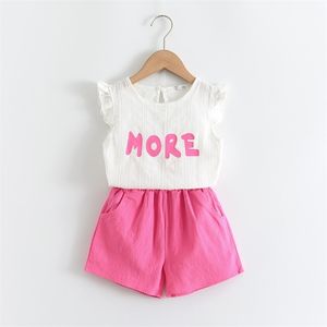 Menoea Çocuk Setleri Yaz Tarzı Çocuklar Uçmak Kol Çiçek Tişörtü + Pantolon Kemer Tasarım Ile 3-7Y Bebek Kız Giysileri Takım Elbise 210326