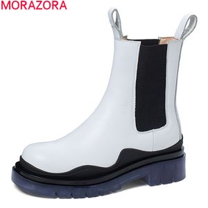 Morazora Chegada Botas de Couro Genuíno Botas Confortáveis ​​Moda Ankle Botas Outono Inverno Preto Branco Color Senhoras Sapatos 210506