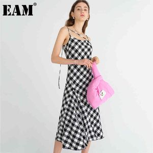 [EAM] Women Black Plaid Asymmetrical Elegant Slim Dress Slash Neck Sleeveless Loose Fit Fashion Spring Summer 1DD7849 21512