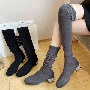 2021 Women Stretch Sock Long Tight High Boots Glitter Crystal Square cm Low Heels Fetish Over The Knee Boots Winter Gray Shoes G1112