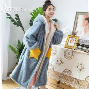 Kvinnors Sleepwear Höst Vinter Tjock Flannel Kawaii Long Style House Living Kvinna Robes Nightclothes