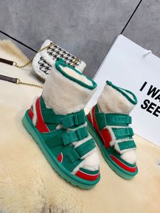 2022 Luxe Designer Dames Laarzen Winter Tweekleding Velcro Wol Drag Katoenen Schoenen Dikke Soled Warm Short Tube Fleece Sneeuwlaars Sandalen