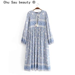 Beauty Boho Blue White Floral Print Maxi Sukienka Kobiety Plaży Styl Długi Rękaw Mody Damy Dresses 210514