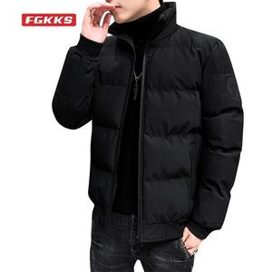 Fgkks homens de algodão-acolchoado jaqueta inverno tendência tigre cabeça curta casaco masculino gesso casual casual para baixo jaqueta acolchoado homens 211204