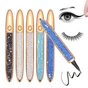 Vattentät starkt självhäftande eyelinerlim för falska ögonfransar 2 i 1 Magic Diamond Bling Glitter Liquid Eye Liner Pen Inget behov Lim för att bära Lash Dropshing Holike