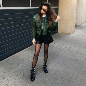 BBWM Fashion Za Vintage Kvinnor Chic Green Oversize Bomber Jacka Stilfulla Kvinna Fickor Zippers Coat Casual Ladies OuterWear 211014