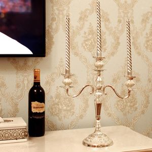 Mumluklar Avrupa Vintage Tutucu Düğün Centerpieces Modern Romantik Mum ışığında Kaarsenhouder Ev Dekor Di50zt