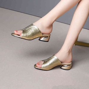 Women PU Leather Outdoor Slippers 2021 Plus Size 34-42 Female Ladies Women Shoes Slippers Summer Sexy Sandals Casual Flip Flops