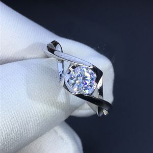 Doskonały Cut Diamentowy Test Przekazany D Kolor Dobry Clarity Angel Heart Ring Srebrny 925 Party Biżuteria