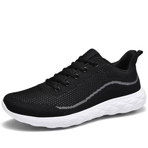 Trendy męskie Trenerzy Damskie Outdoor Athletic Shoes Oddychające i lekkie Mężczyźni Kobiety Sporty Sneakers Duży rozmiar 38-45